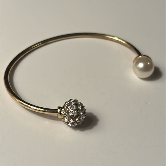 Fashion Gold Tone Faux Pearl and Rhinestone Open End Bangle - Picture 1 of 5